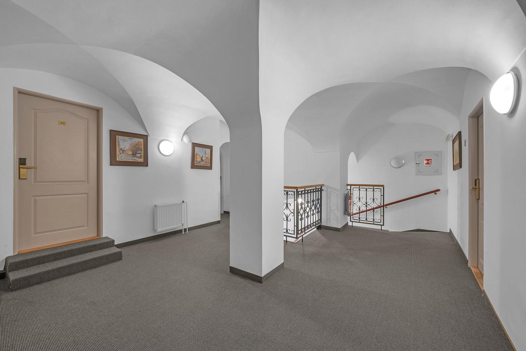 Hotel Nelly Kellys Trutnov Exterior photo